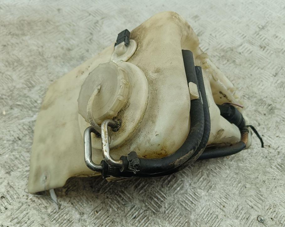 бачок омывателя Mercedes-Benz C W202 1995, 2.8 л., бензин, седан, 2028690020
