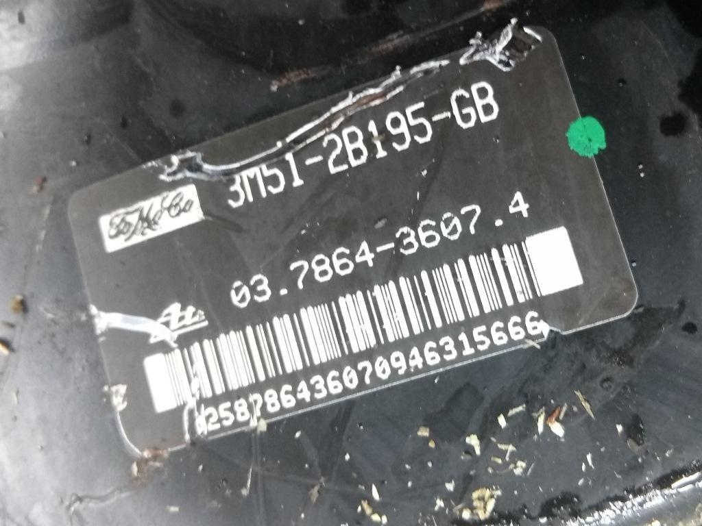 вакуумный усилитель тормозов Ford Focus 2 поколение 2006, 1.6 л., i, бензин, МКПП, серый, универсал, 3M512B195GB - фото №1