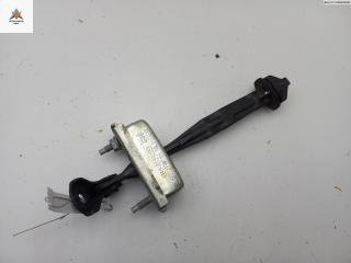 Ограничитель открывания двери задней Opel Astra J 2010, хетчбэк 5 дв., 13270612