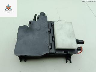 блок предохранителей Volkswagen Phaeton 1 поколение 2007, 3.0 л., дизель, АКПП, серый, седан