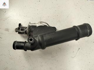 фланец (тройник) системы охлаждения Volkswagen Passat B6 2007, 2.0 л., дизель, МКПП, серый, универсал, 03G121132B