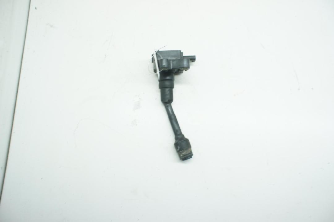 катушка зажигания Ford B-max 2013, 1.0 л., бензин, МКПП, красный, минивэн, CM5G12A366CA
