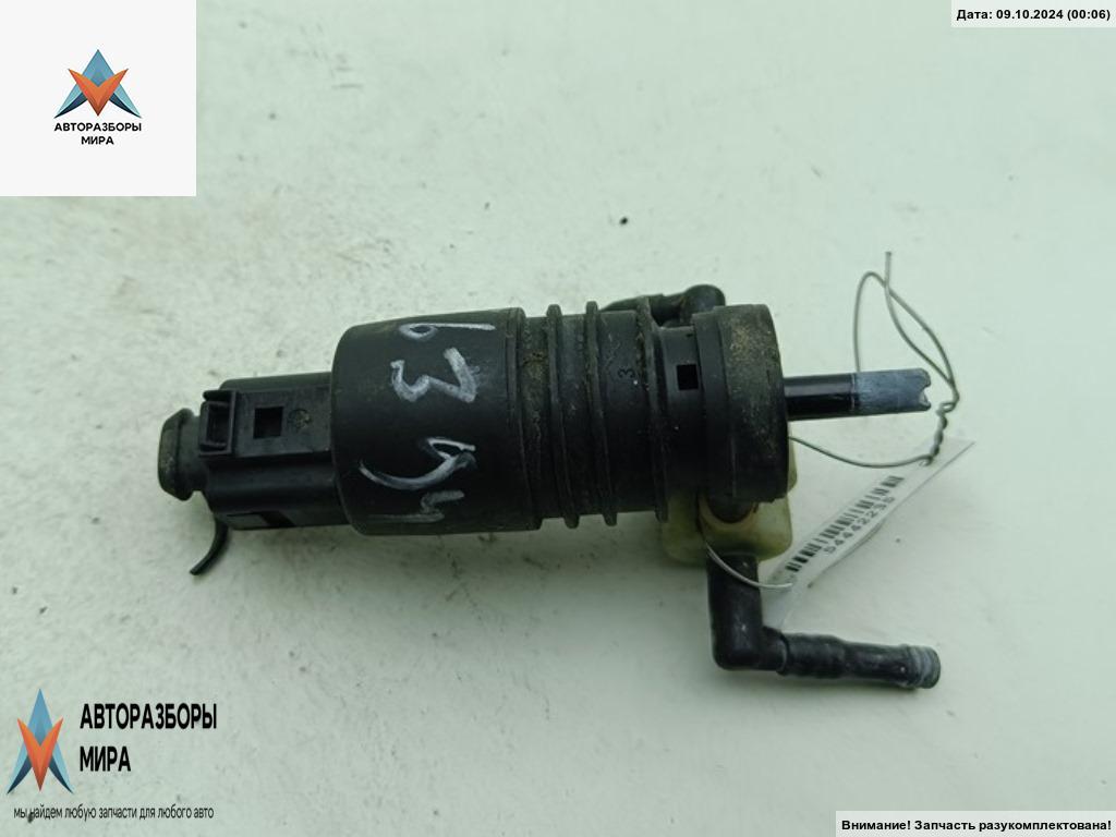 насос (моторчик) омывателя стекла Audi A6 4B/C5 2000, синий, универсал, 1J0973722 - фото №1