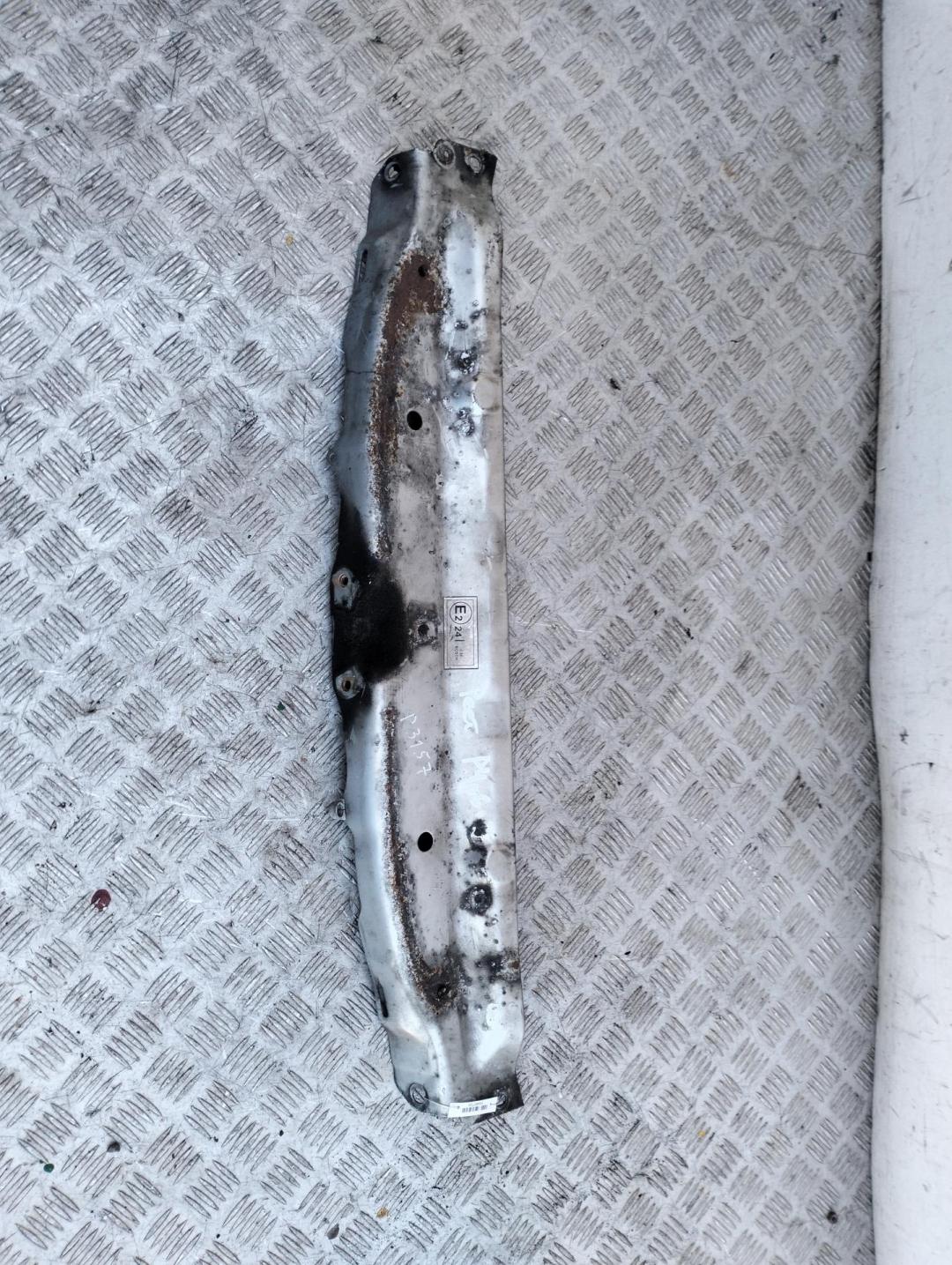 рамка капота Peugeot 406 2003, 2.2 л., дизель, МКПП, серый, универсал