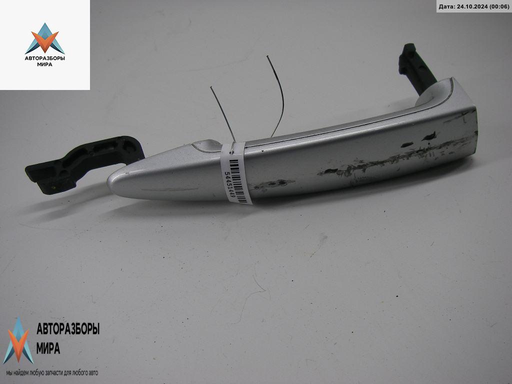ручка наружная передняя правая BMW 1 серия E81/E82/E87/E88 2005, 1.6 л., бензин, МКПП, серый, хетчбэк 5 дв. - фото №1