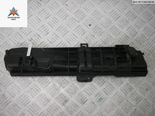 кронштейн радиатора BMW 1 серия E81/E82/E87/E88 2005, 1.6 л., бензин, МКПП, серый, хетчбэк 5 дв., 17107524912