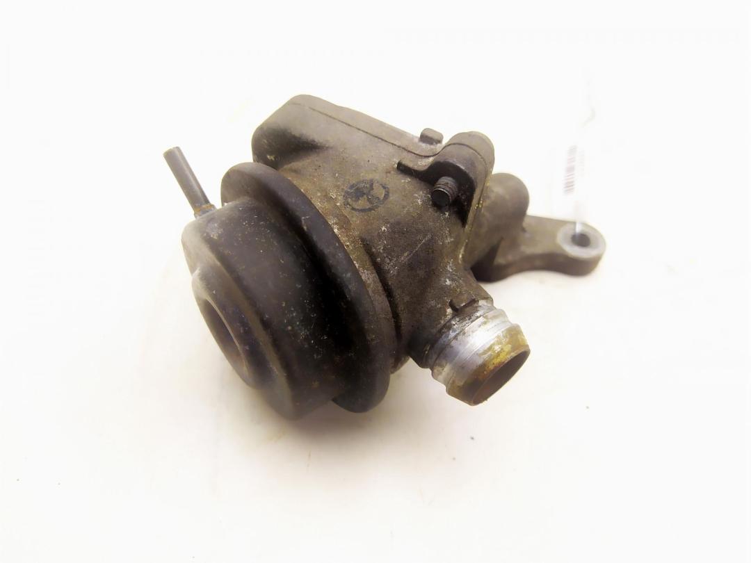 клапан EGR Mercedes-Benz A W168 2003, 1.6 л., бензин, МКПП, серый, хетчбэк 5 дв., 0021404460