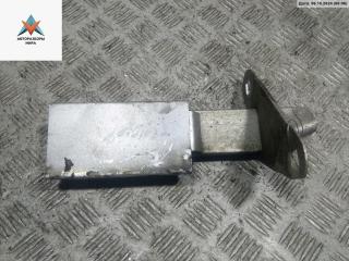 кронштейн заднего бампера Audi A4 B5 [рестайлинг] 1998, 1.8 л., бензин, АКПП, серый, седан, 8D0807331C