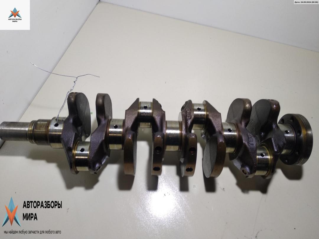 коленвал Mitsubishi Carisma 1 поколение 1996, 1.8 л., бензин, МКПП, синий, хетчбэк 5 дв. - фото №1