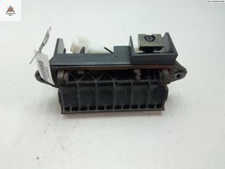 ручка крышки багажника Toyota Corolla 9 поколение (E120/E130) 2002, чёрный, хетчбэк 3 дв.