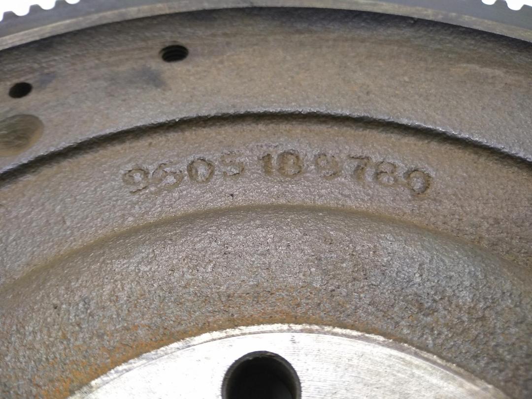 маховик Citroen Xsara 1997, 1.8 л., бензин, МКПП, зелёный, хетчбэк 5 дв., 9605189780