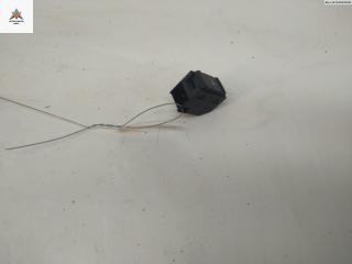 кнопка стеклоподъемника переднего левого Volkswagen Golf 4 поколение 2003, 1.9 л., дизель, МКПП, чёрный, хетчбэк 5 дв., 3B0959855B