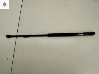 амортизатор крышки багажника (3-5 двери) Volkswagen Passat B5 1998, 1.8 л., бензин, МКПП, зелёный, универсал, 1J6827550