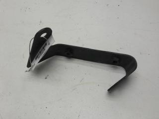 кронштейн (крепление) Volkswagen Passat B5+ (GP) 2003, 2.0 л., бензин, МКПП, чёрный, универсал, 8D0951229C