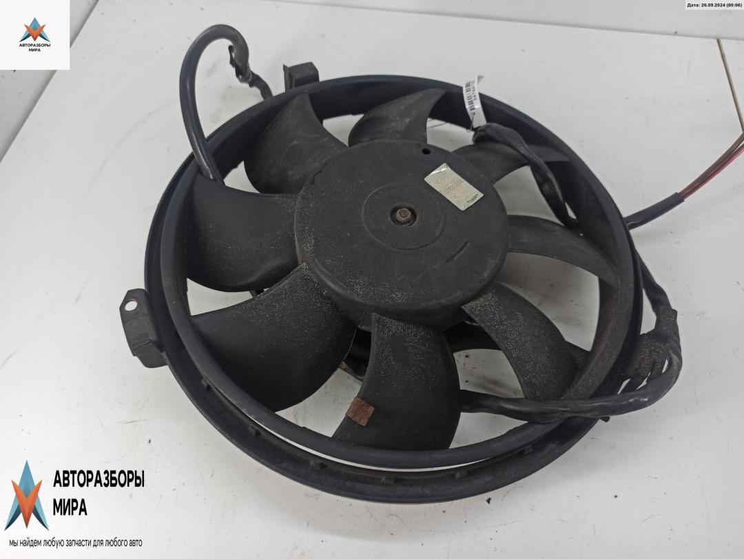 вентилятор радиатора Audi A6 4B/C5 1997, 2.8 л., бензин, АКПП, серый, седан, 716097 - фото №1