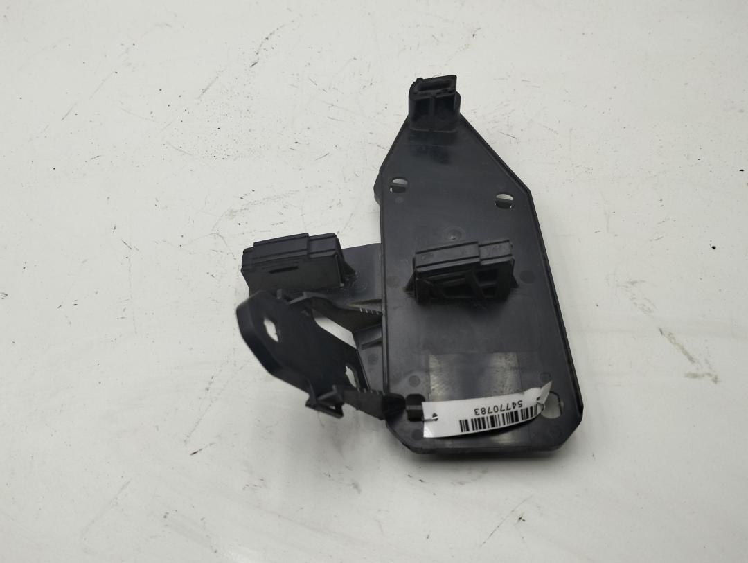 кронштейн (крепление) Citroen C5 2003, 2.2 л., дизель, АКПП, серый, универсал, 9638195680