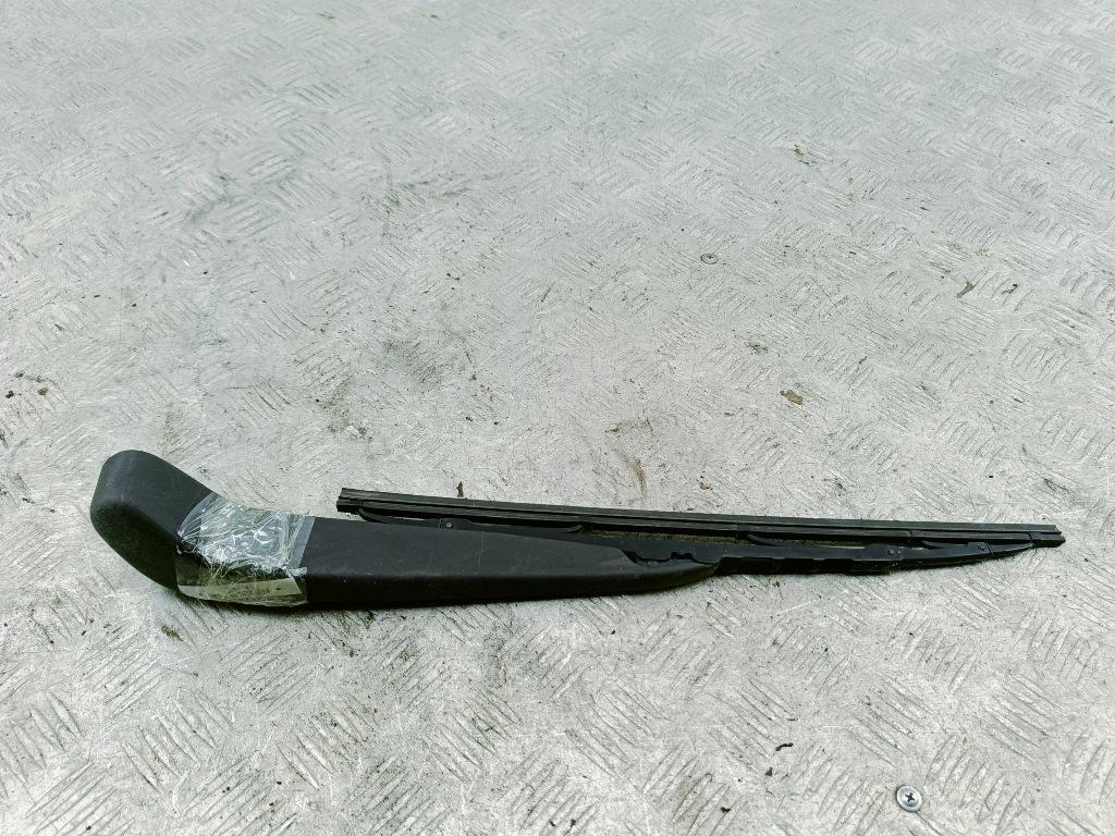 Щеткодержатель (поводок стеклоочистителя) задний Ford Focus II 2005, 1.4 л., бензин, МКПП, синий, хетчбэк 3 дв.