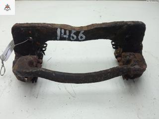 скоба суппорта Honda Civic 6 поколение [рестайлинг] 1998, 1.4 л., бензин, МКПП, красный, хетчбэк 3 дв.