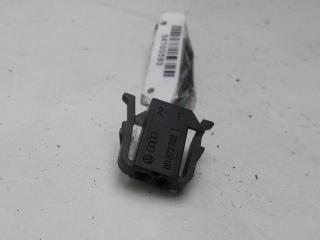 разъем (фишка) проводки Volkswagen Golf 3 поколение 1994, 1.8 л., бензин, МКПП, красный, хетчбэк 5 дв., 191972702