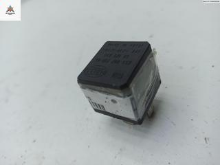 реле бензонасоса Opel Astra H 2004, 1.7 л., дизель, МКПП, синий, хетчбэк 5 дв., 13171831