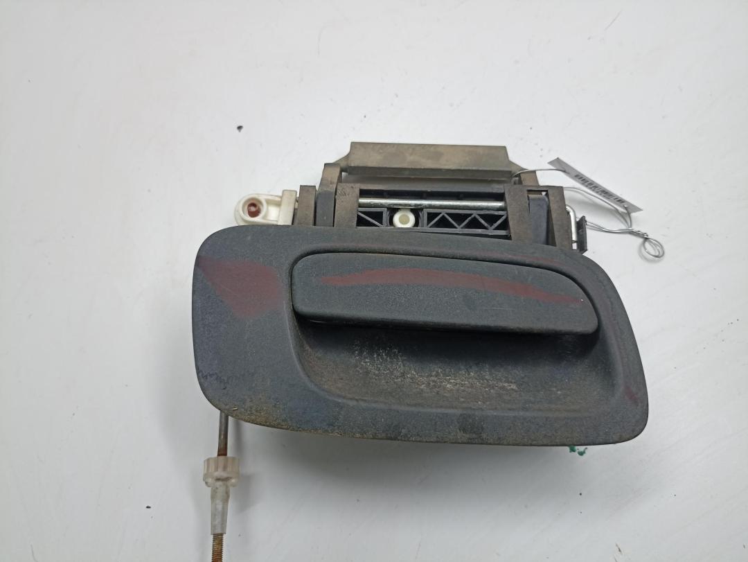 ручка наружная передняя правая Opel Astra G 2002, 1.7 л., дизель, МКПП, красный, универсал - фото №1