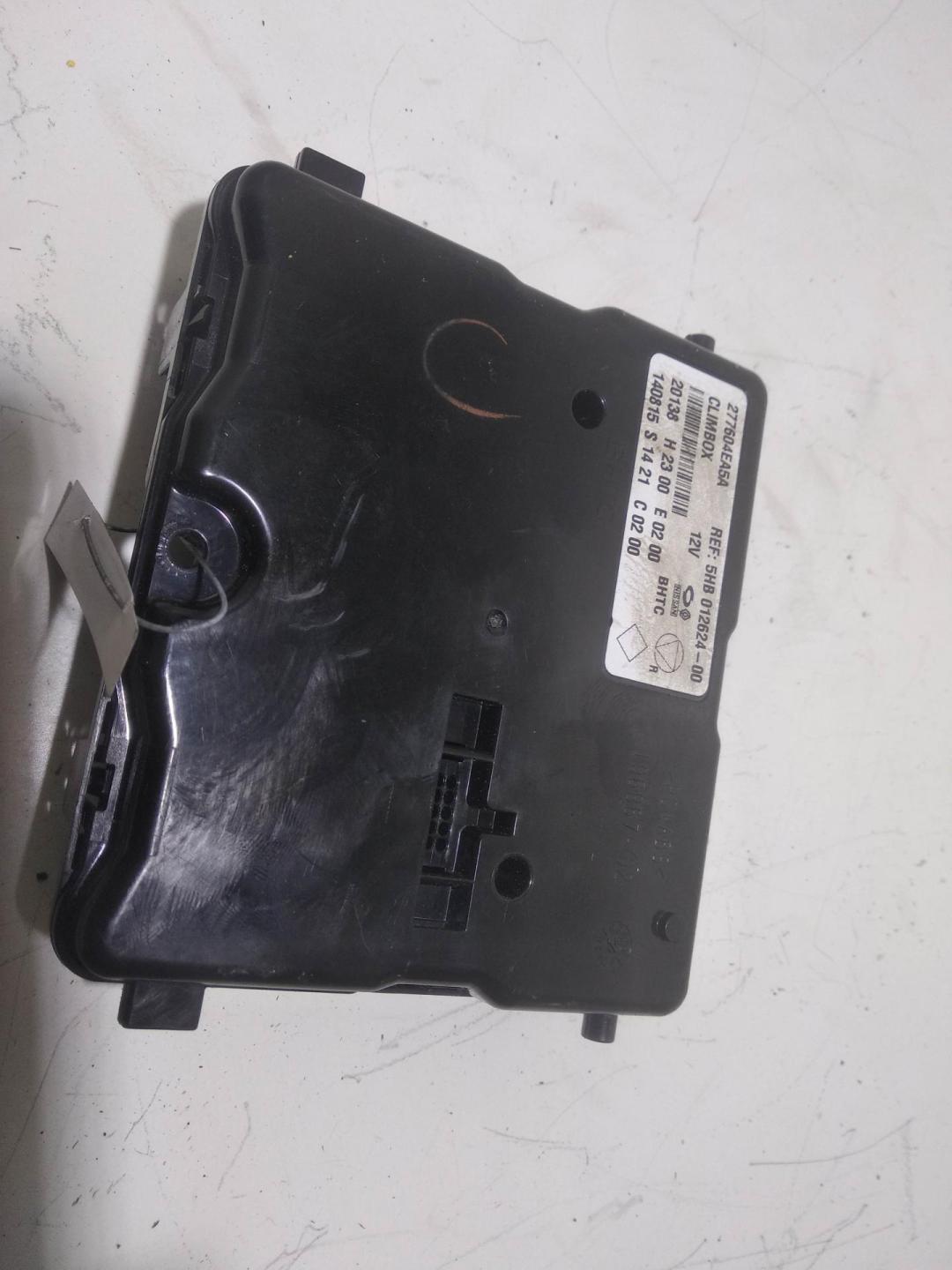 блок управления (другие) Nissan Qashqai J11 ) 2014, 1.2 л., бензин, АКПП, серый, внедорожник 5 дв., 277604EA5A