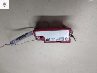 датчик AirBag Volkswagen Golf 4 поколение 1999, 1.4 л., бензин, МКПП, синий, хетчбэк 3 дв., 1J0909606D