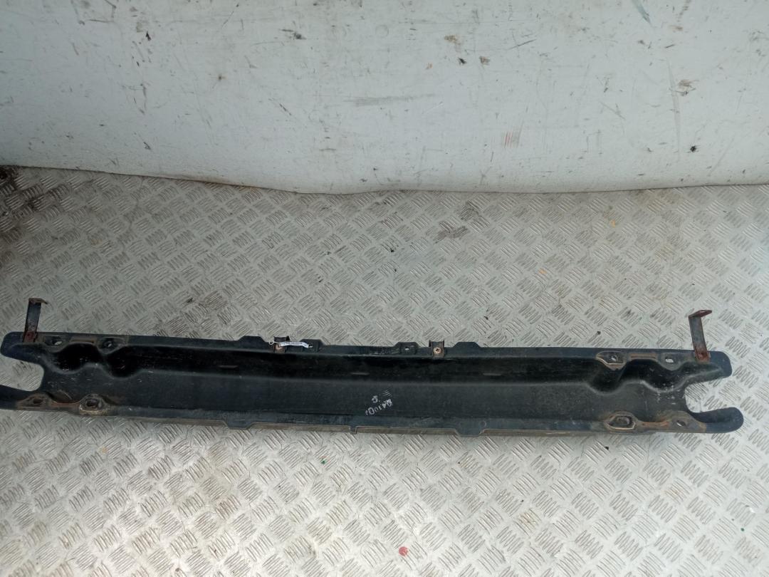 усилитель бампера переднего Chevrolet Nubira 2004, 1.8 л., бензин, МКПП, серый, универсал, 96545516