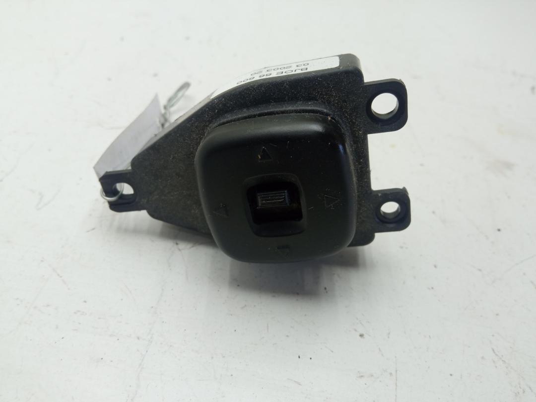 джойстик регулировки зеркал Mazda 3 BK 2004, 1.6 л., бензин, МКПП, серый, седан, BJOE66600