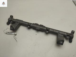 топливная рампа Ford Focus 1 поколение [рестайлинг] 2004, 1.8 л., бензин, МКПП, чёрный, универсал