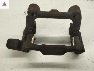 скоба суппорта Volkswagen Caddy 3 поколение 2007, 1.9 л., дизель, МКПП, белый, фургон, 14962027B