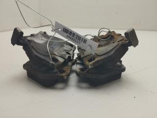 Колодки тормозные задние Toyota Yaris 2001, 1.0 л., бензин, МКПП, синий, хетчбэк 5 дв., 10601377