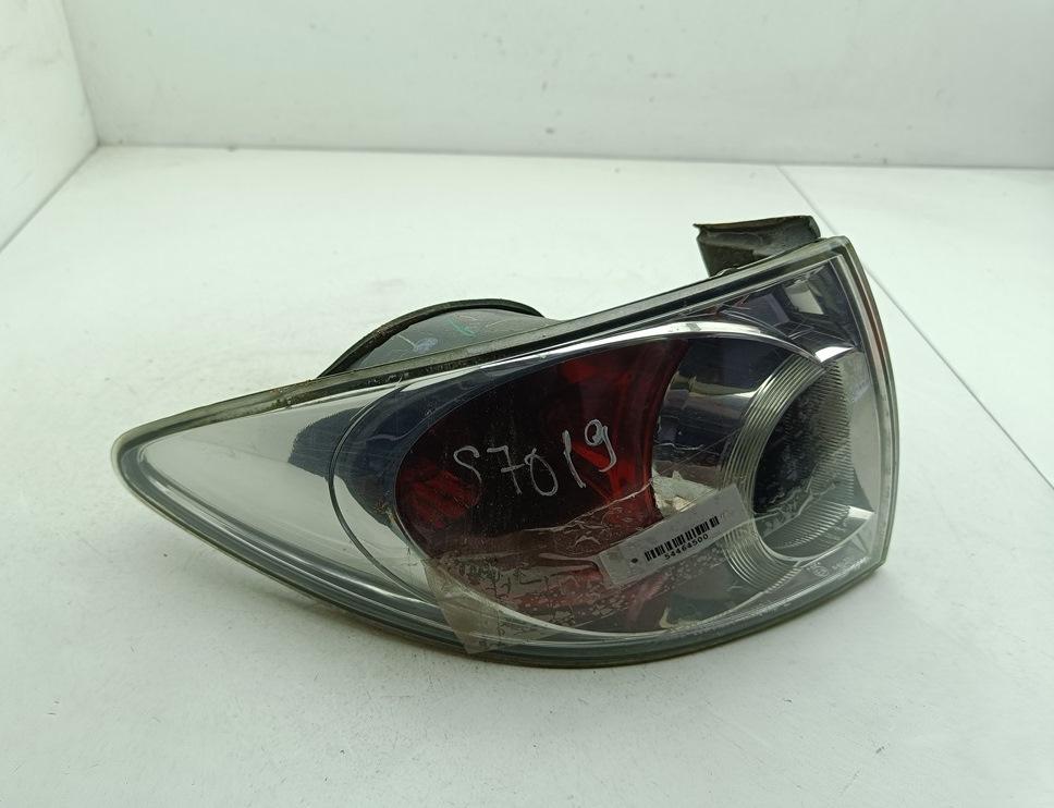 фонарь задний левый Mazda 6 GG/GY 2003, 2.3 л., бензин, МКПП, серый, универсал, 220-61974