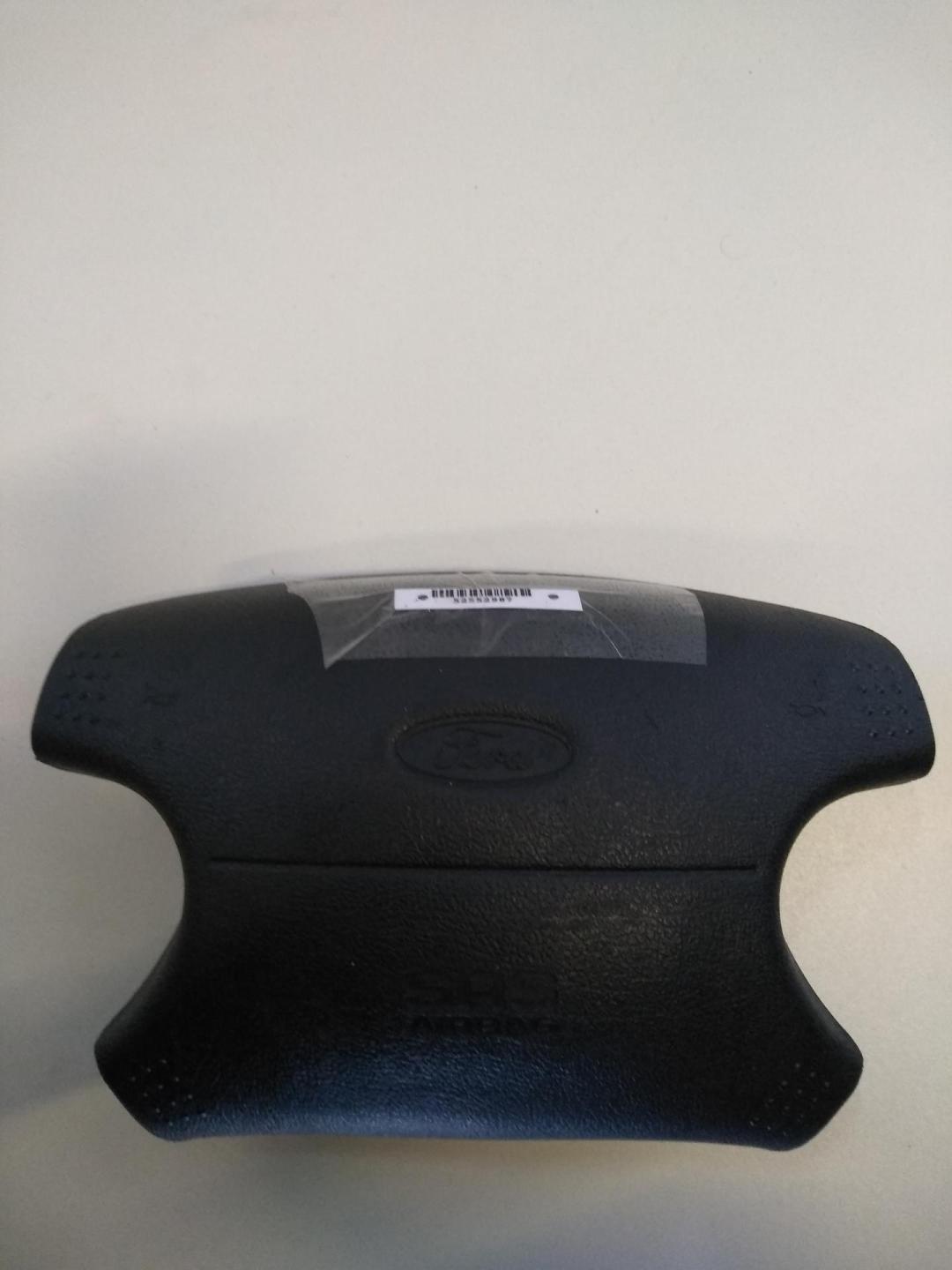 подушка безопасности водителя Ford Mondeo II 1998, 2.0 л., бензин, МКПП, синий, хетчбэк 5 дв., 97BBF042B85