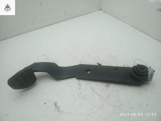 педаль тормоза Volkswagen Transporter T4 1992, 2.4 л., дизель, МКПП, белый, микроавтобус