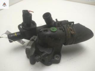 корпус термостата Nissan X-Trail T31 2008, 2.0 л., дизель, МКПП, чёрный, внедорожник 5 дв.