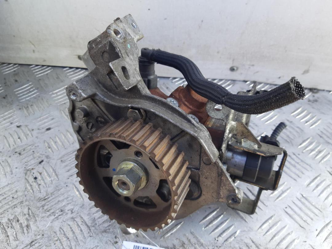 ТНВД Mazda 3 BK 2005, 1.6 л., дизель, МКПП, серый, хетчбэк 5 дв., Y60113800A9A - фото №1