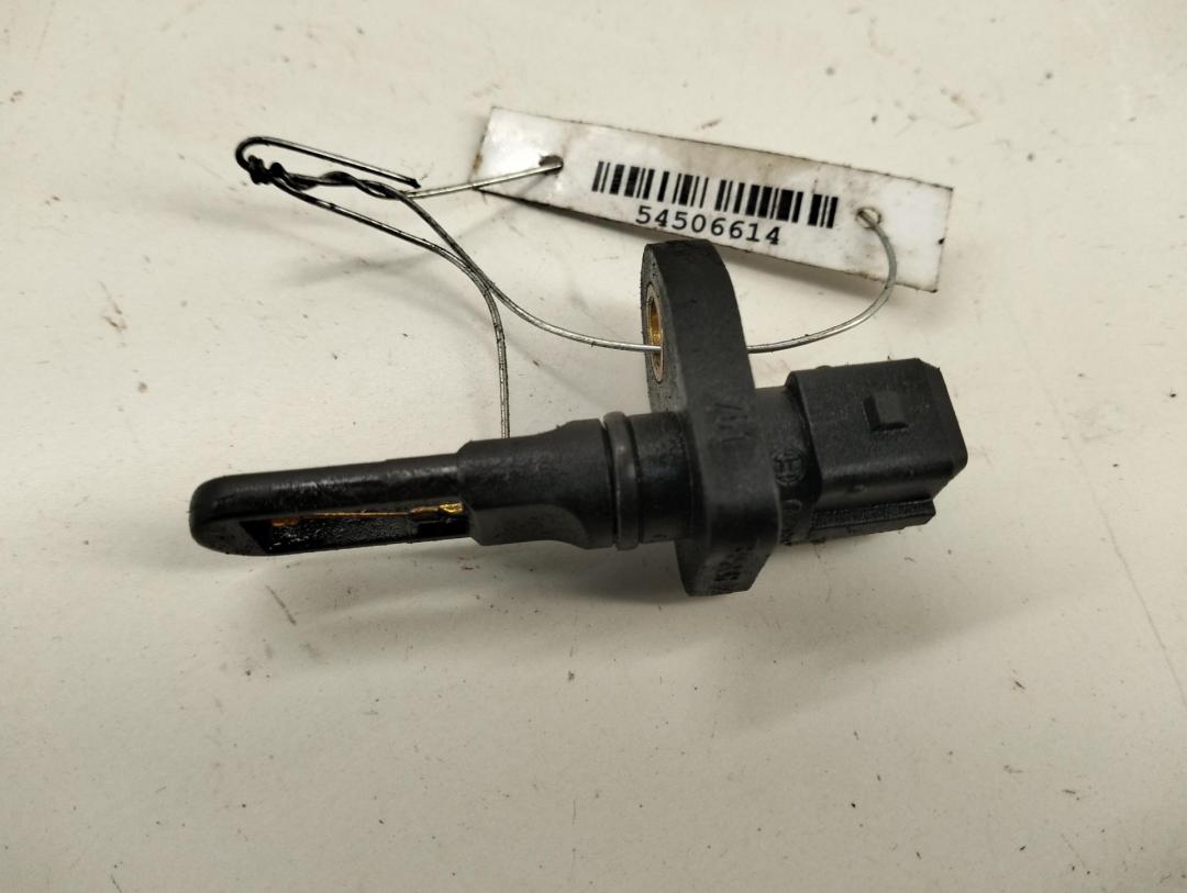 датчик температуры Volkswagen Passat B5 1997, 1.6 л., бензин, МКПП, серый, седан, 058905379