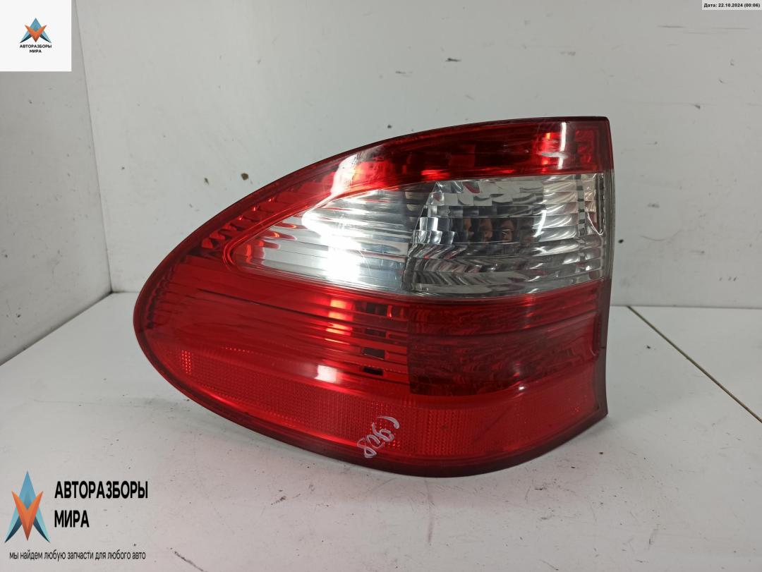 фонарь задний левый Mercedes-Benz E-Класс W211/S211 2003, 3.2 л., дизель, АКПП, серый, универсал, 2118201564 - фото №1