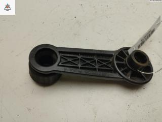 ручка стеклоподъемника Mitsubishi Colt 5 поколение (CJO) 1998, 1.3 л., бензин, МКПП, синий, хетчбэк 3 дв., MB517605