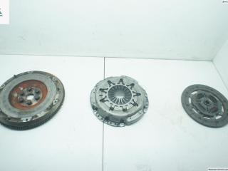 маховик Ford Focus 1 поколение 1999, 1.8 л., бензин, МКПП, зелёный, универсал