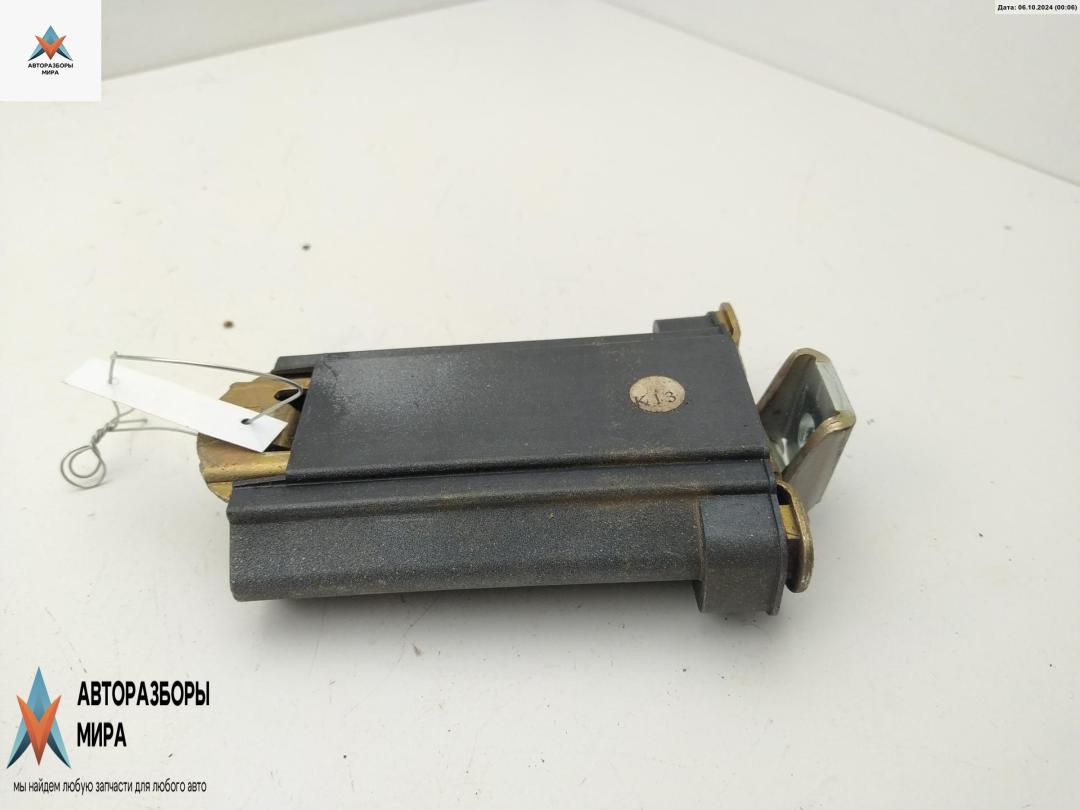 Ограничитель открывания двери задней Mercedes-Benz C-Класс W202/S202 1993, седан - фото №1