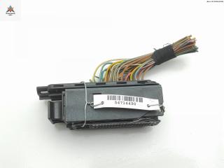 разъем (фишка) проводки BMW 3 серия E90/E91/E92/E93 2007, 2.0 л., дизель, МКПП, серый, седан, 7796786