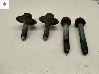 Болт крепления Skoda Octavia mk1 (A4 1U) 2004, 2.0 л., бензин, МКПП, серый, универсал