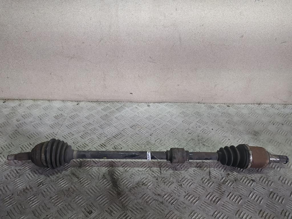 полуось передняя правая (приводной вал, ШРУС) Nissan Note 2006, 1.6 л., бензин, АКПП, серый, минивэн
