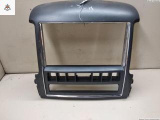 консоль салона (центральная часть) Kia Sorento 1 поколение [рестайлинг] 2007, 2.5 л., дизель, МКПП, серый, внедорожник 5 дв., 937303E500