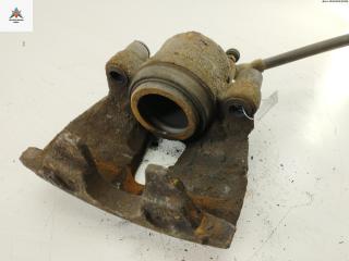 суппорт передний правый Mazda 3 BK 2003, 2.0 л., бензин, МКПП, чёрный, хетчбэк 5 дв.