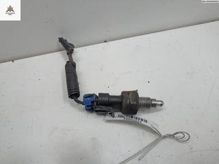 Датчик включения заднего хода (лягушка) Opel Antara 1 поколение [рестайлинг] 2011, 2.2 л., дизель, МКПП, чёрный, внедорожник 5 дв.