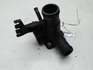 фланец (тройник) системы охлаждения Volkswagen Passat B3 1992, 1.8 л., бензин, МКПП, синий, универсал, 12406