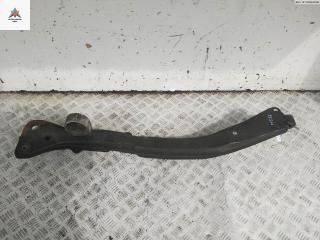 подрамник передний Hyundai Sonata Y3 1993, 3.0 л., бензин, АКПП, красный, седан